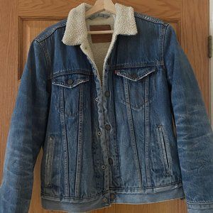 Levi's men's sherpa denim trucker jacket